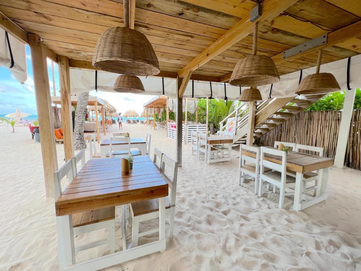 Vacation Suites With Rooftop Pool, Beach Club, Spa, Restaurants - Ducassi Collection - Playa Los Corales 푼타 카나 외부 사진